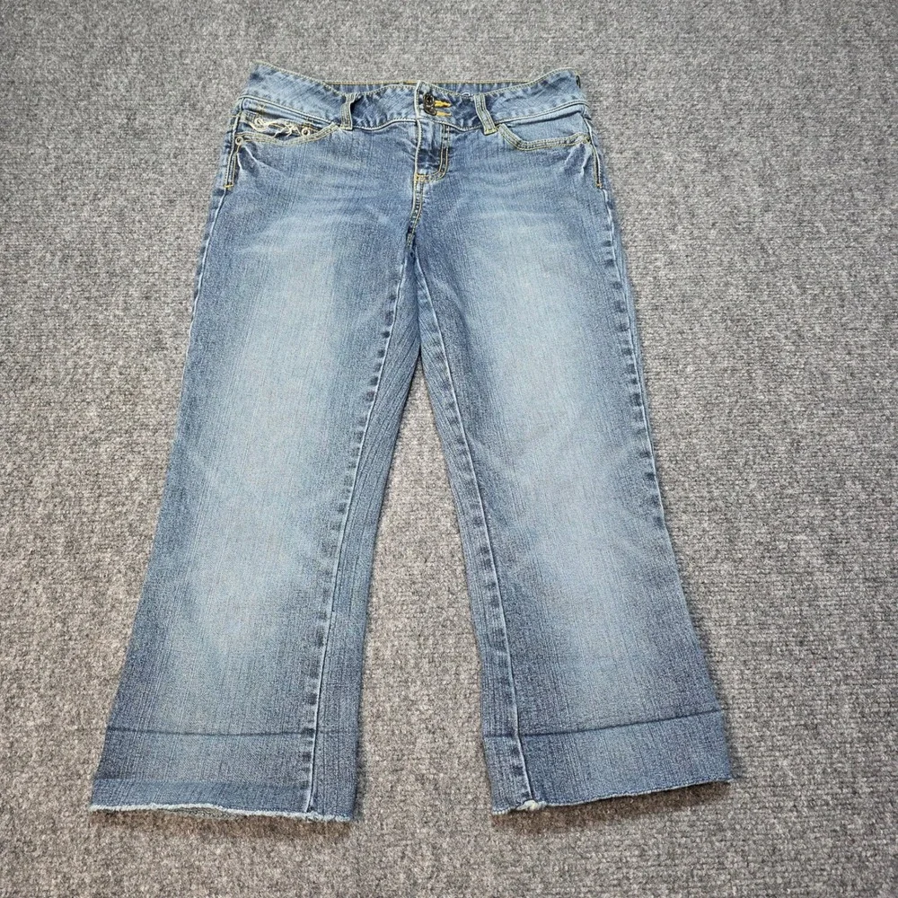 Vtg Y2K Arizona Jean Co Women's Low Rise Flare Jeans Size‎ 1 Distressed Crop - Picture 2 of 7